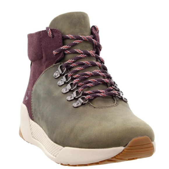 Timberland Shoes - Sold 😞Waterproof timberland olive beige orange eggplant